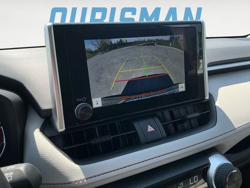 Certified 2025 Toyota RAV4 XLE w/ Convenience Package image 24