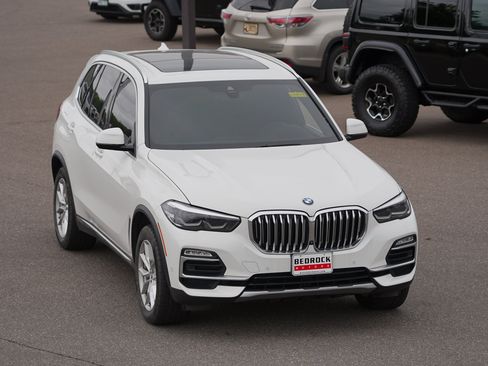 Used 2020 BMW X5 xDrive40i w/ Premium Package AWD/4WD image 9