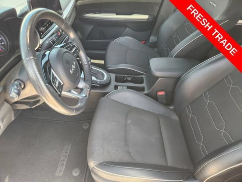 Used 2023 Kia Forte GT-Line w/ GT-Line Premium Package FWD image 12