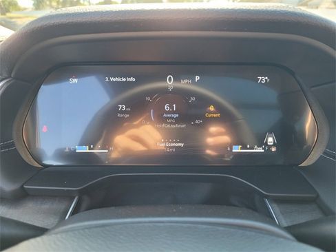 Used 2025 Jeep Grand Cherokee Limited w/ Luxury Tech Group II image 30