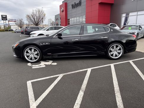 Used 2021 Maserati Quattroporte S GranLusso image 6