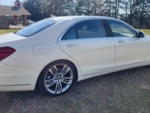 Used 2018 Mercedes-Benz S 560 Sedan image 9