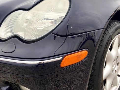 Used 2002 Mercedes-Benz C 240 Sedan image 5