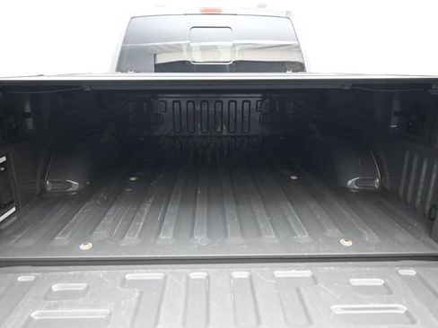Used 2021 Ford F150 Lariat w/ Equipment Group 502A High AWD/4WD image 18