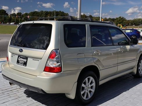 Used 2007 Subaru Forester 2.5X w/ Popular Equipment Group 1G image 5