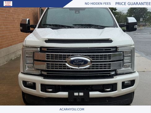 Used 2018 Ford F350 Platinum w/ Platinum Ultimate Package AWD/4WD image 3