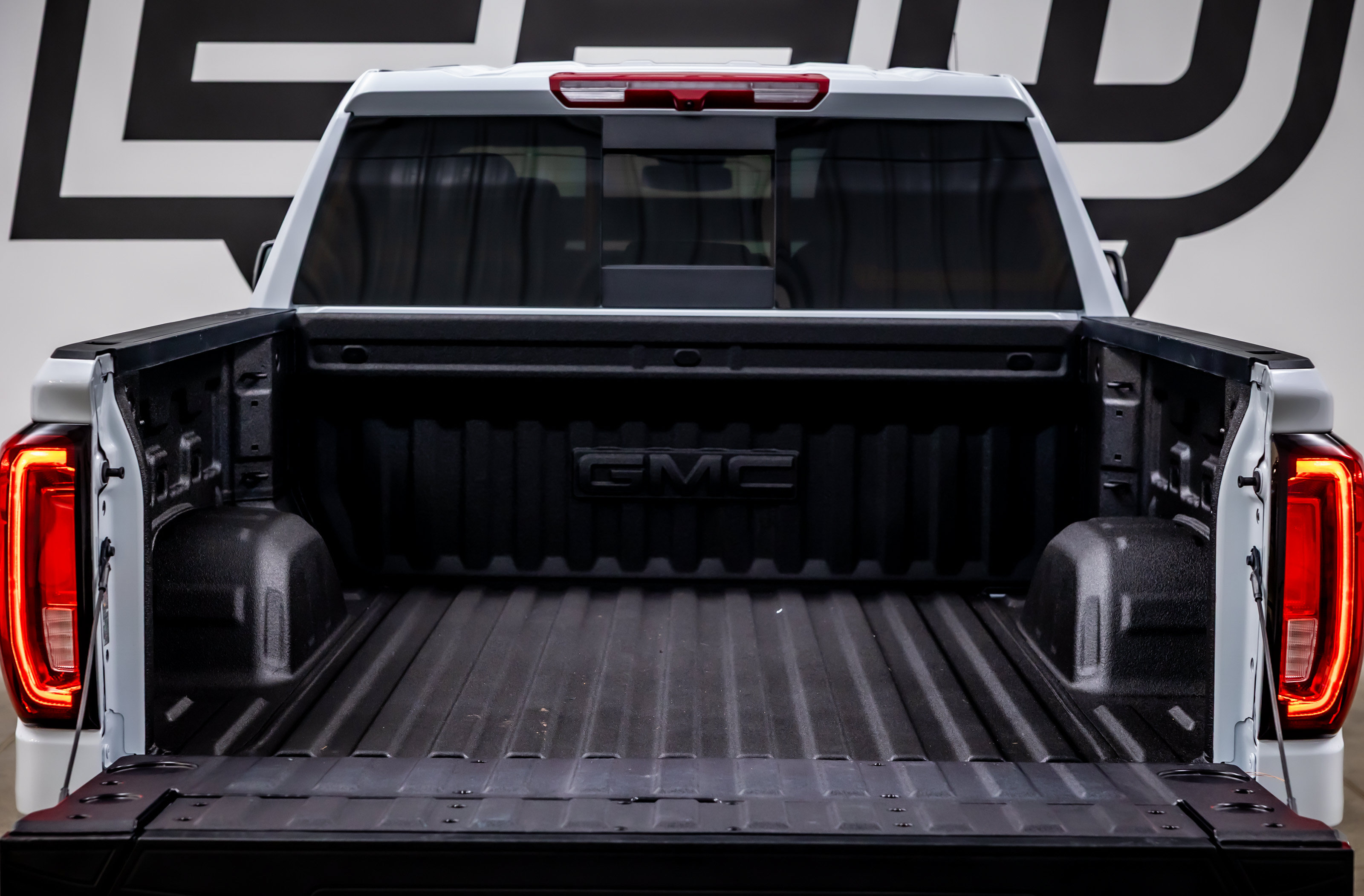 Used 2026 GMC Sierra 1500 Denali AWD/4WD image 40