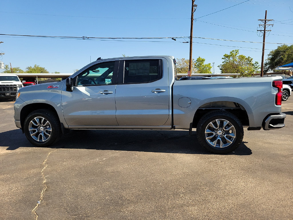 New 2026 Chevrolet Silverado 1500 RST w/ Z71 Off-Road Package AWD/4WD image 2