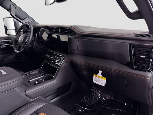 New 2026 GMC Sierra 2500 AT4 AWD/4WD image 30