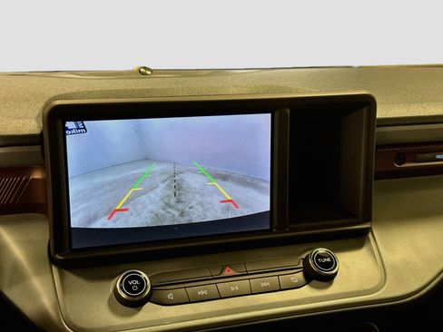Used 2024 Ford Maverick Lariat FWD image 14