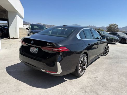 Used 2026 BMW 530i w/ Premium Package RWD image 4