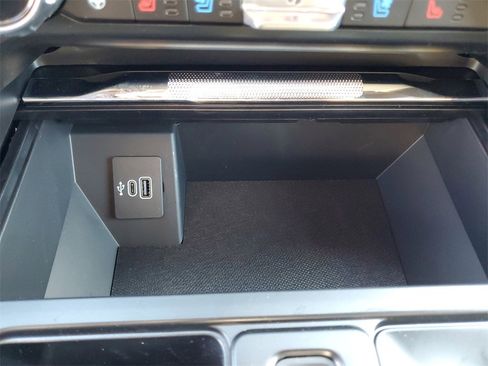 New 2025 Ford F150 Lariat w/ Equipment Group 501A Mid image 20