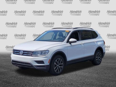 Used 2021 Volkswagen Tiguan SE w/ Panoramic Sunroof Package AWD/4WD image 5