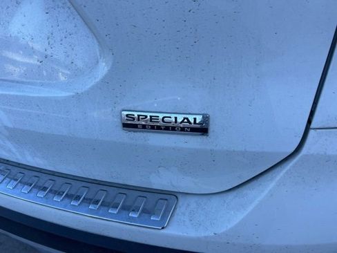 Used 2020 Nissan Rogue S w/ Special Edition Package image 4