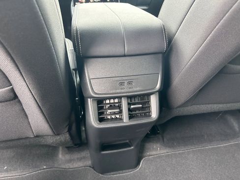 New 2026 GMC Terrain Elevation w/ Technology Package II AWD/4WD image 33