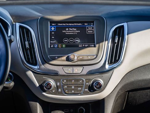 Used 2024 Chevrolet Equinox LT image 33