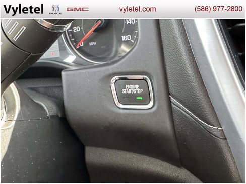 Certified 2023 GMC Acadia SLE w/ Driver Convenience Package image 30