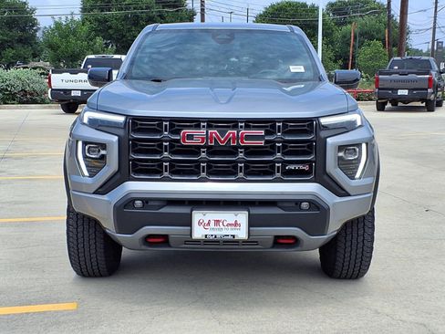Used 2023 GMC Canyon AT4 AWD/4WD image 2