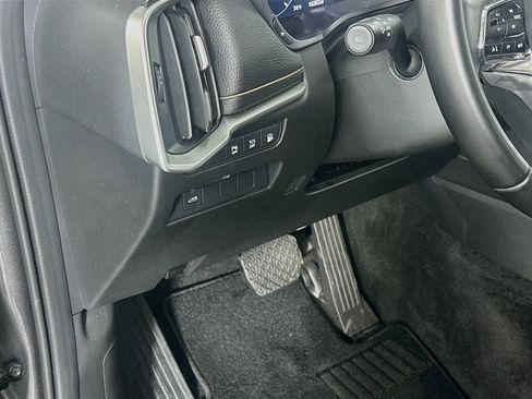 Used 2025 MAZDA CX-90 Plug-In Hybrid w/ Preferred AWD/4WD image 17