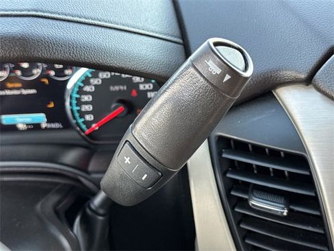 Used 2017 GMC Yukon Denali w/ Open Road Package image 22