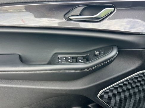 Used 2021 Jeep Grand Cherokee L Laredo image 11