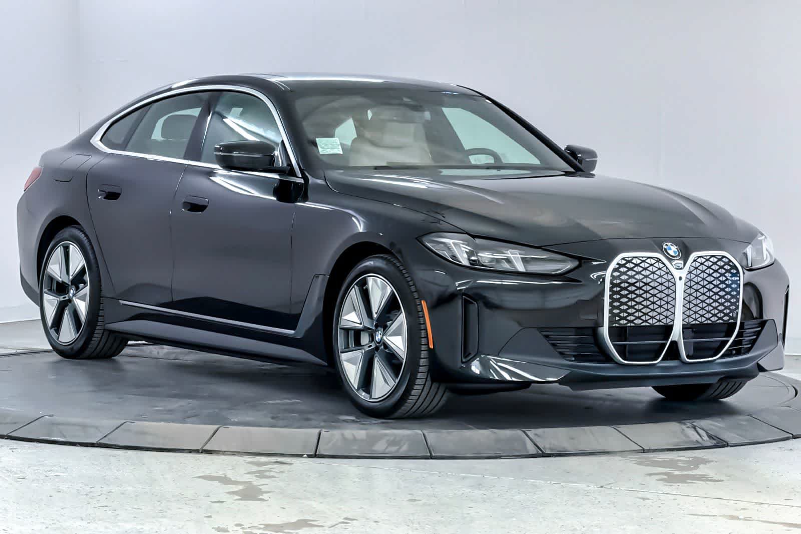 New 2026 BMW i4 xDrive40i w/ Premium Package AWD/4WD image 9