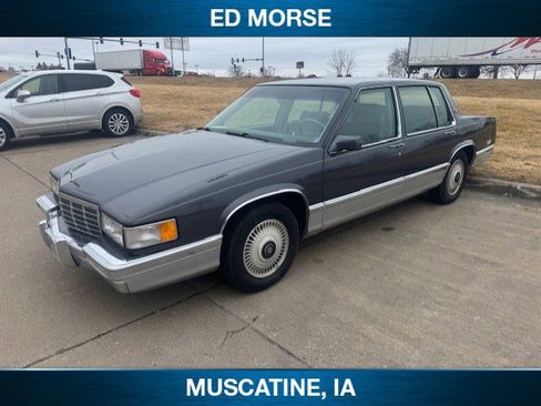 Used 1991 Cadillac De Ville Sedan image 1