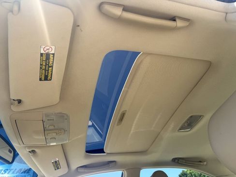 Used 2005 Lexus ES 330 FWD image 24
