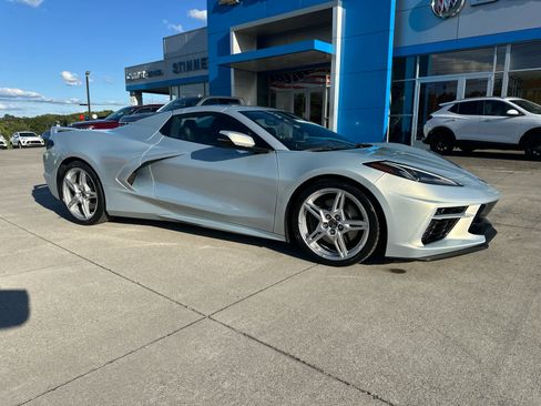 Used 2021 Chevrolet Corvette Stingray Premium Conv w/ Z51 Performance Package image 11