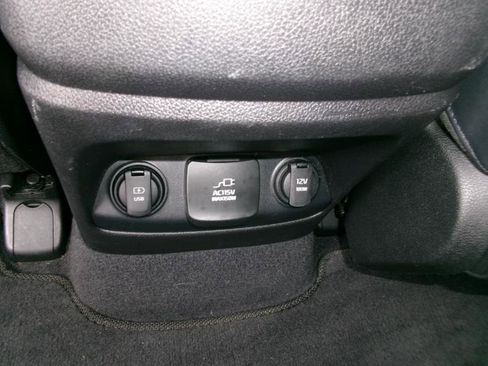 Used 2018 Kia Sorento SX AWD/4WD image 13
