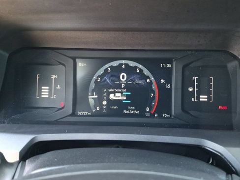 Certified 2025 Toyota Tacoma SR5 AWD/4WD image 21