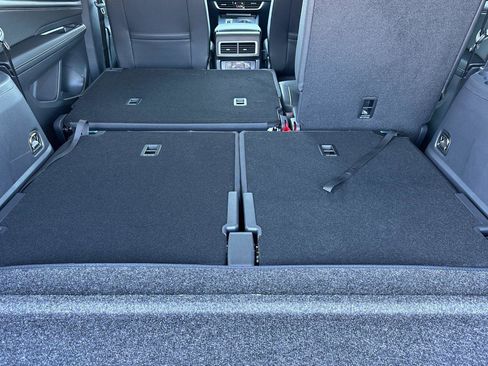 New 2026 Volkswagen Atlas SE image 15