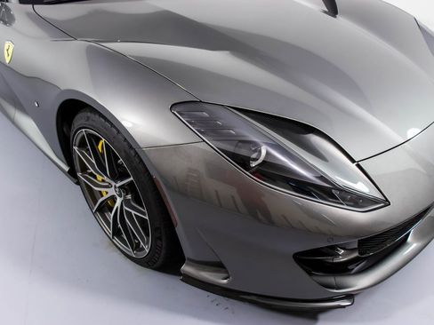 Certified 2020 Ferrari 812 Superfast image 12