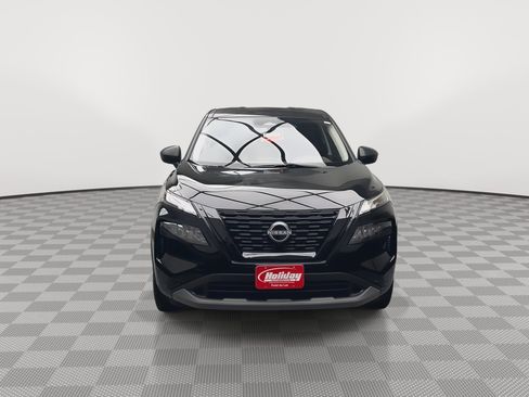 Used 2023 Nissan Rogue S image 29