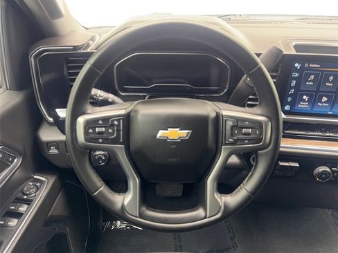Used 2024 Chevrolet Silverado 2500 LT image 59
