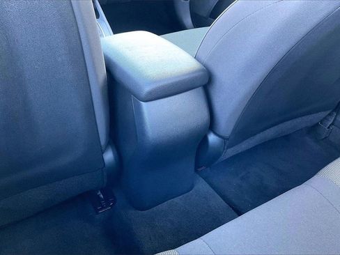 Certified 2024 Kia Forte LXS w/ LXS Technology Package image 32