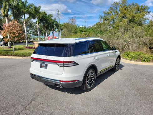 Used 2020 Lincoln Aviator Reserve w/ Equipment Group 201A image 6