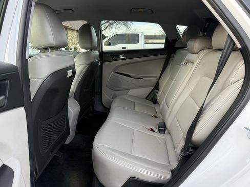 Used 2019 Hyundai Tucson Value image 16