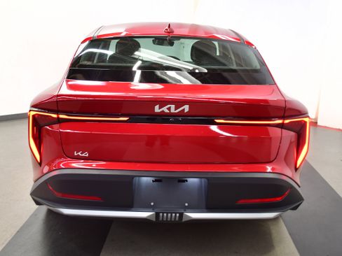 Used 2025 Kia K4 FWD image 6