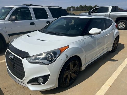 Used 2014 Hyundai Veloster Turbo w/ Turbo Technology Package 04 image 13