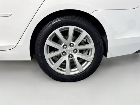 Used 2015 Chevrolet Malibu LT w/ Leather Package FWD image 16