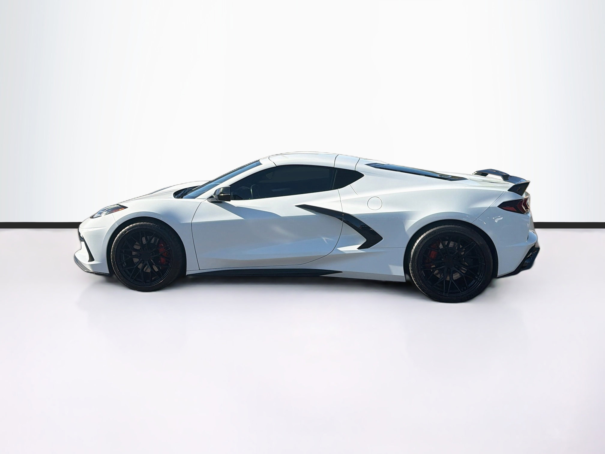 Used 2020 Chevrolet Corvette Stingray Preferred Cpe w/ 2LT Preferred Equipment Group RWD image 8