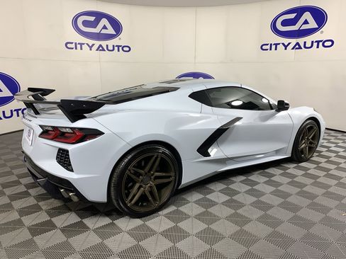 Used 2021 Chevrolet Corvette Stingray Coupe w/ Battery Protection Package RWD image 3