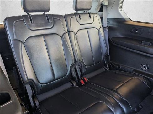 Used 2021 Jeep Grand Cherokee L Limited image 22