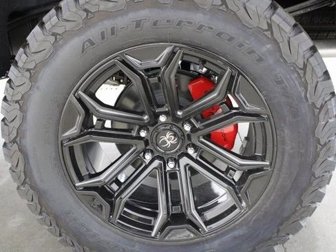 New 2025 Chevrolet Silverado 1500 RST image 37