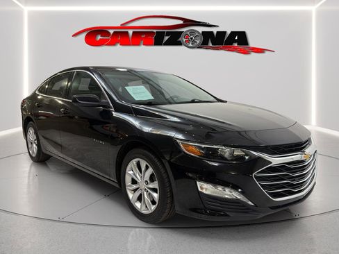 Used 2019 Chevrolet Malibu LT w/ Driver Confidence Package image 1