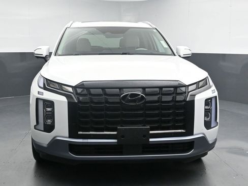 Used 2023 Hyundai Palisade Limited AWD/4WD image 3