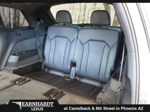 Used 2018 Audi Q7 3.0T Premium Plus w/ Premium Plus Package AWD/4WD image 4