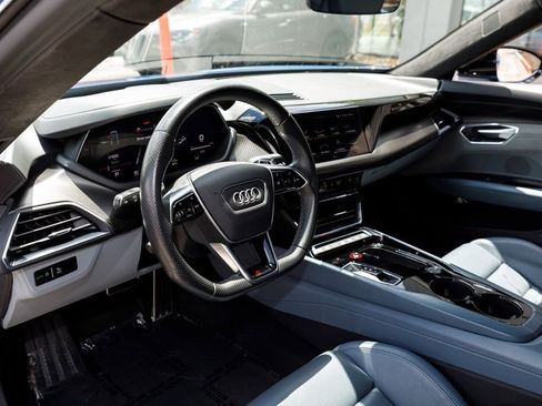 Used 2022 Audi RS e-tron GT w/ Carbon Performance Package AWD/4WD image 32