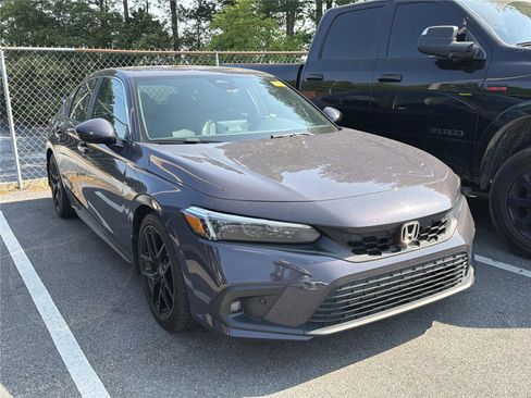 Used 2022 Honda Civic Sport Touring image 3